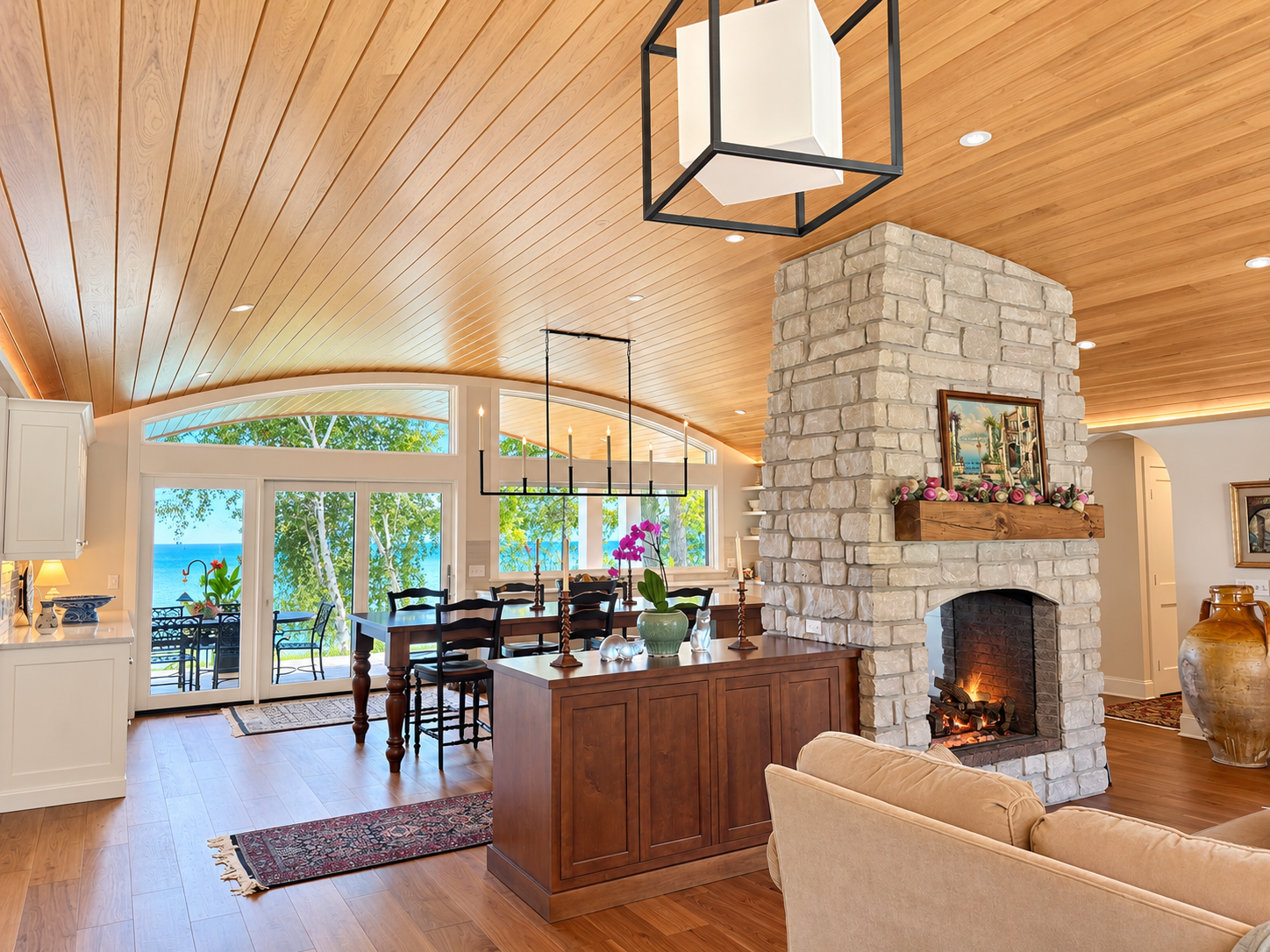 Interior Craftsmanship — photo 1 of 3