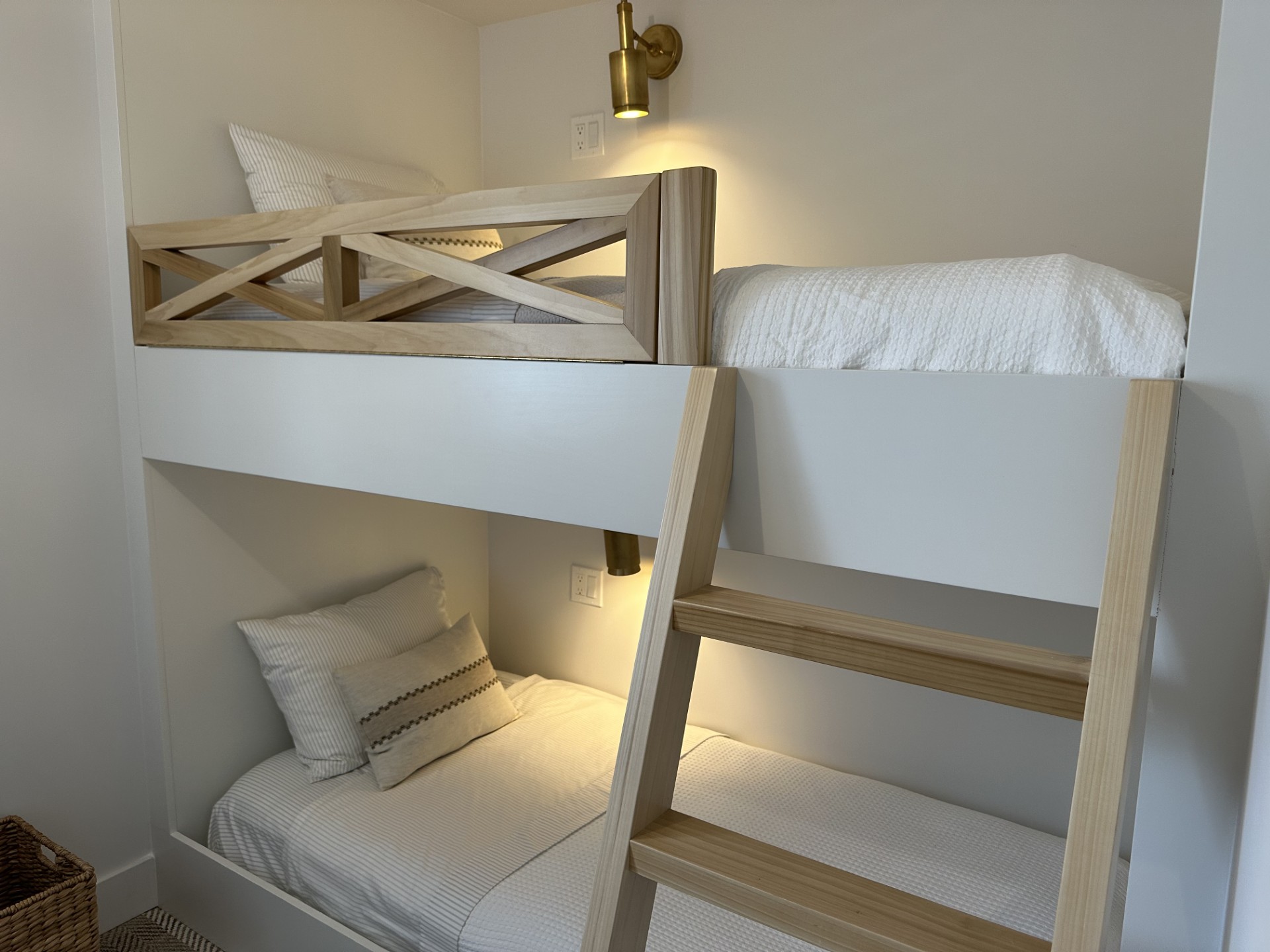 Signature Luxury Spaces — photo 5 of 7