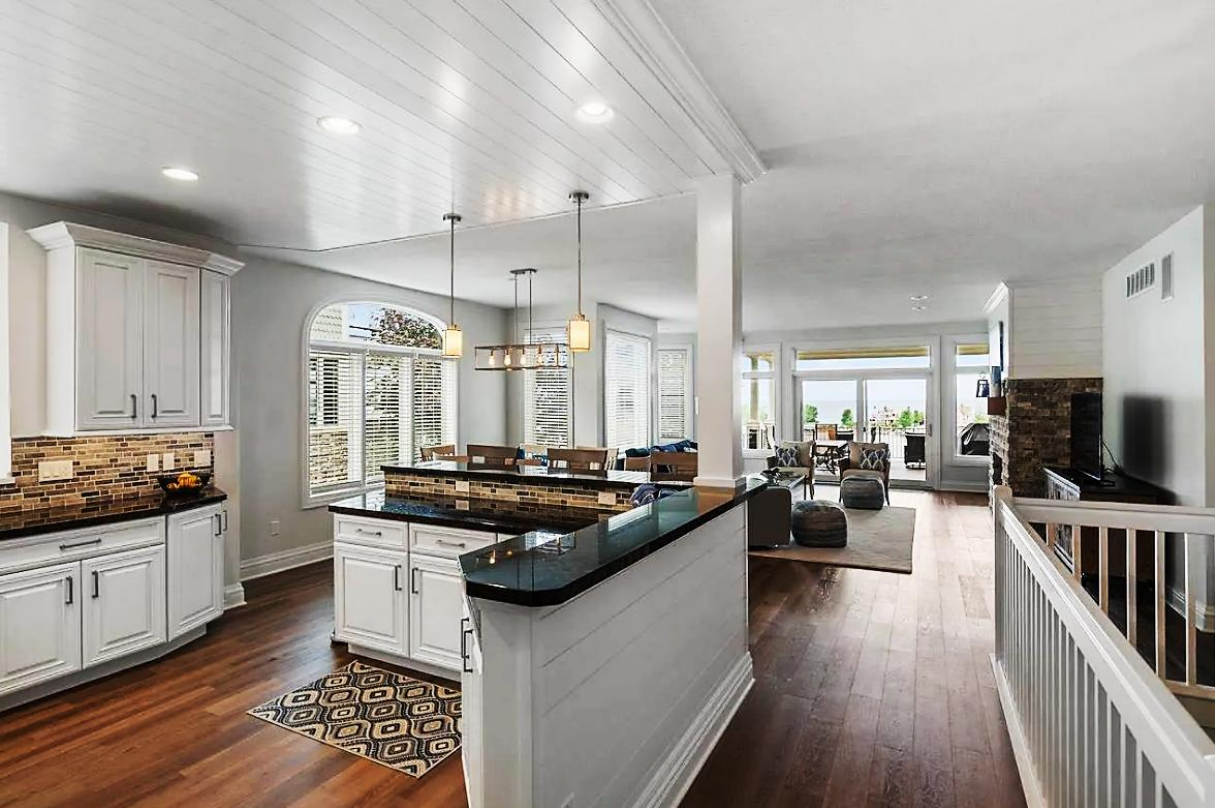 Signature Luxury Spaces — photo 1 of 7